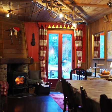 Les Ruisseaux Bed & Breakfast Cauterets Bagian luar foto