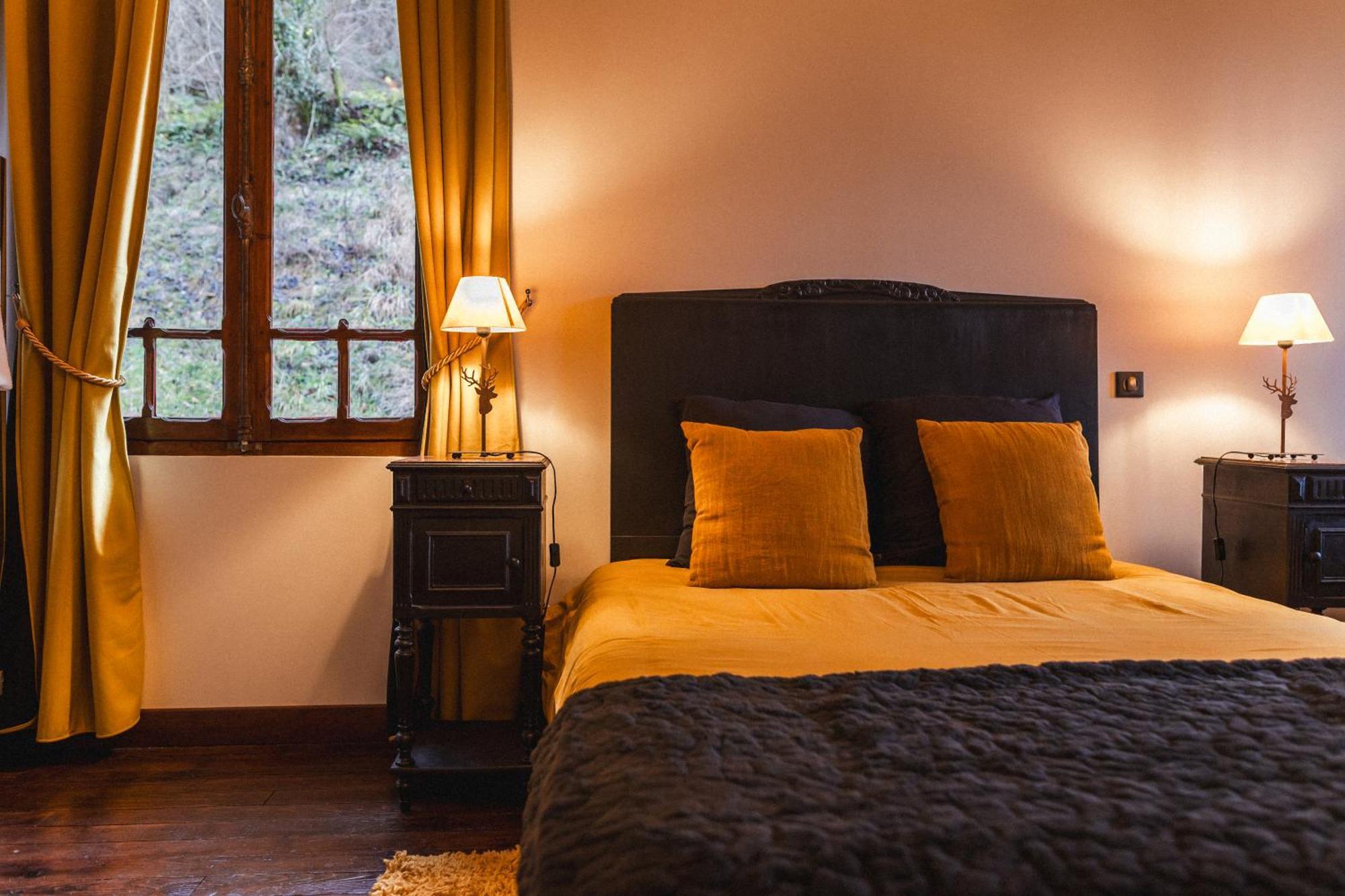 Les Ruisseaux Bed & Breakfast Cauterets Bagian luar foto